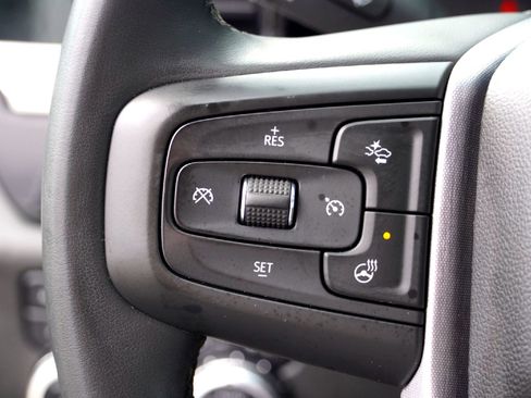 Used 2024 GMC Sierra 1500 SLE image 20