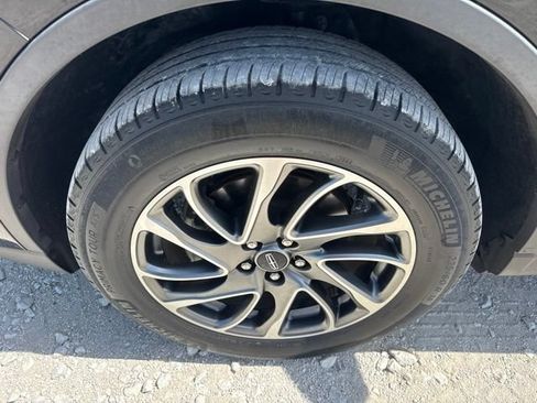 Used 2022 Lincoln Corsair FWD w/ Equipment Group 101A image 13