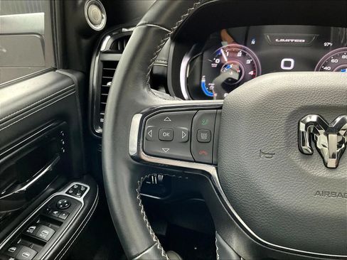 Used 2024 RAM 2500 Limited AWD/4WD image 20