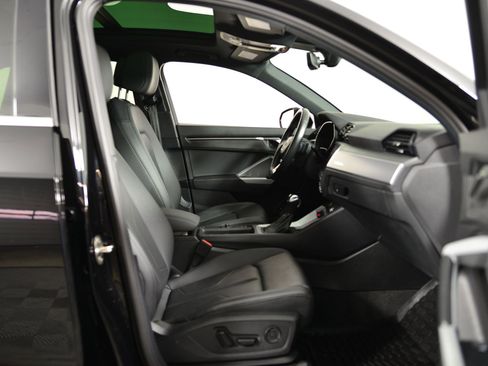 Certified 2022 Audi Q3 2.0T Premium w/ Convenience Package image 19