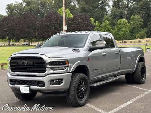 Used 2022 RAM 3500 Laramie AWD/4WD image 4