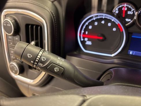 Used 2021 Chevrolet Silverado 1500 LT Trail Boss w/ Bed Protection Package image 35