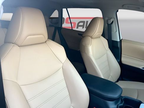 Used 2025 Toyota RAV4 XLE Premium w/ Weather Package FWD image 26