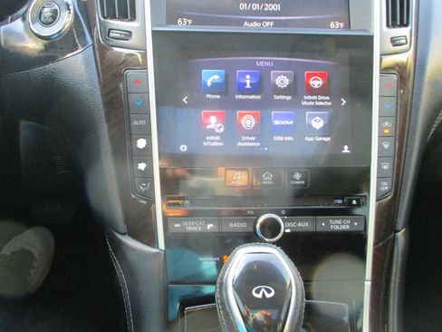 Used 2019 INFINITI Q50 Luxe image 16