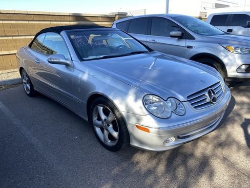 Used 2005 Mercedes-Benz CLK 320 Cabriolet image 5