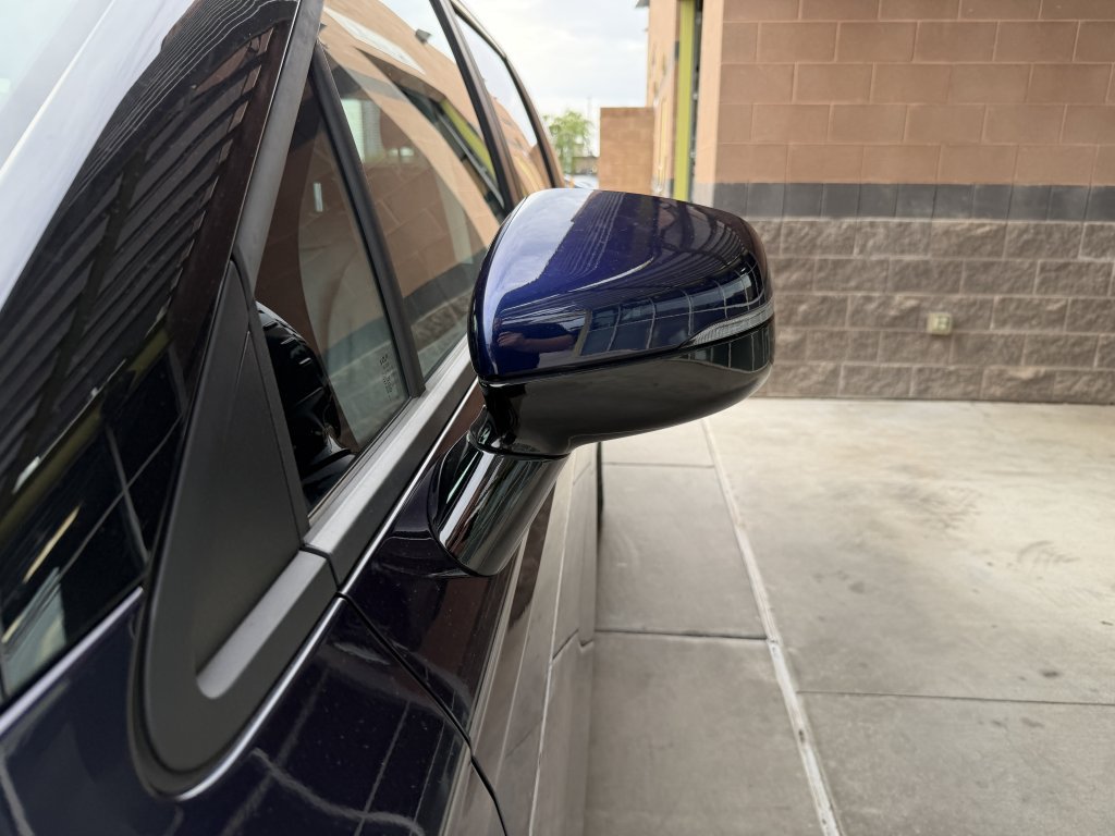 Used 2024 Kia Carnival LX FWD image 12