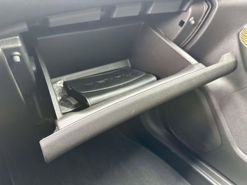 Used 2023 GMC Acadia SLE w/ Driver Convenience Package image 36