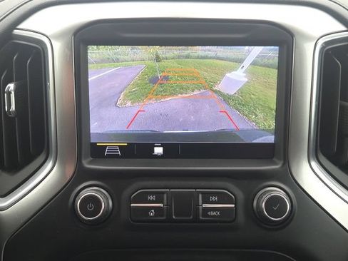 Used 2019 Chevrolet Silverado 1500 LT w/ True North Edition AWD/4WD image 26