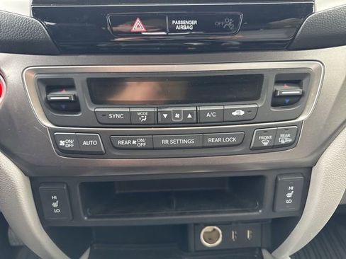Used 2017 Honda Pilot EX-L image 24