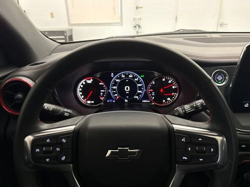 Used 2024 Chevrolet Blazer RS AWD/4WD image 17