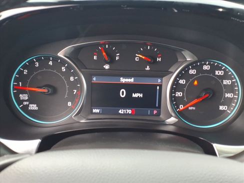 Used 2023 Chevrolet Traverse LT w/ LPO, Floor Liner Package image 14