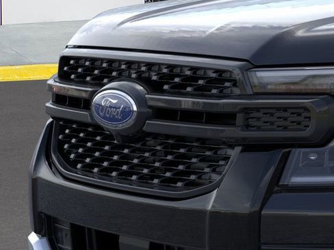 New 2025 Ford Ranger Lariat w/ FX4 Off-Road Package image 20