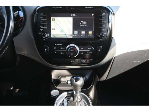 Used 2016 Kia Soul + w/ Primo Package image 21