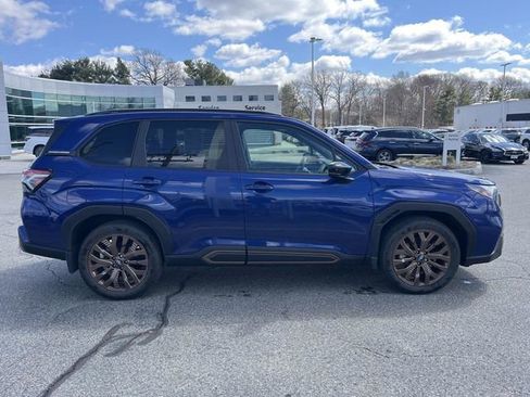Used 2025 Subaru Forester Sport AWD/4WD image 3