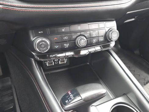 Used 2024 Dodge Durango GT w/ Mopar All Weather Package RWD image 22