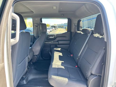 Used 2023 Chevrolet Silverado 1500 Custom Trail Boss AWD/4WD image 10