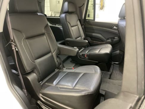 Used 2017 Chevrolet Tahoe LT w/ Luxury Package AWD/4WD image 21