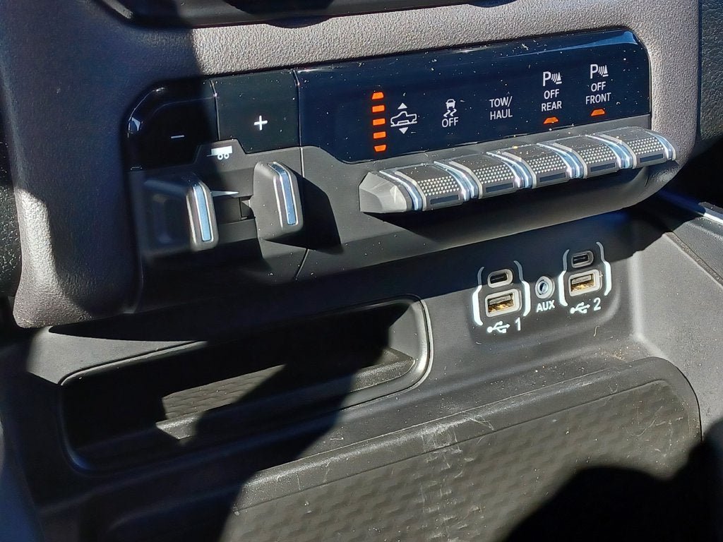 Used 2022 RAM 1500 Big Horn AWD/4WD image 22