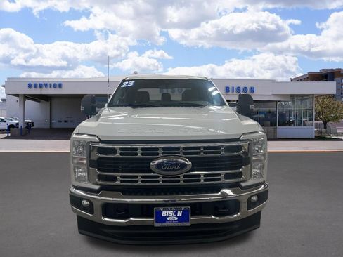 Used 2023 Ford F350 XLT AWD/4WD image 8