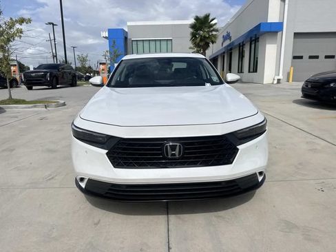 Certified 2023 Honda Accord EX-L image 2