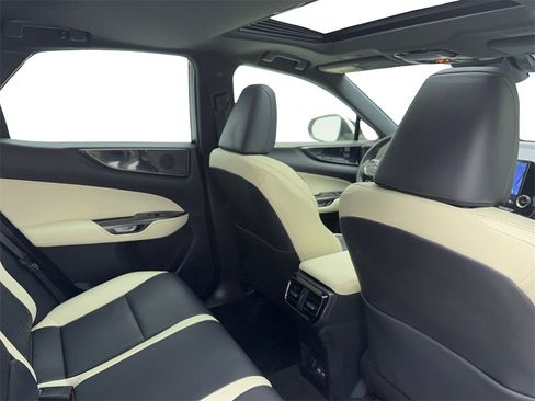 Used 2024 Lexus NX 250 250 NAV,CAM,SUNROOF,HTD STS,BL image 46