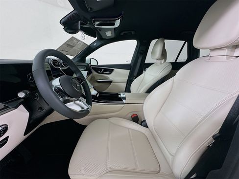 New 2026 Mercedes-Benz GLC 300 GLC 300 image 22