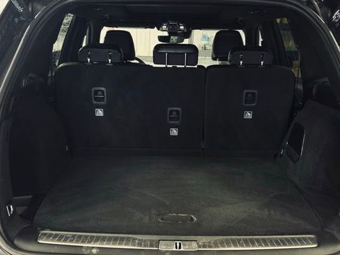 Used 2022 Jeep Grand Cherokee Overland AWD/4WD image 12