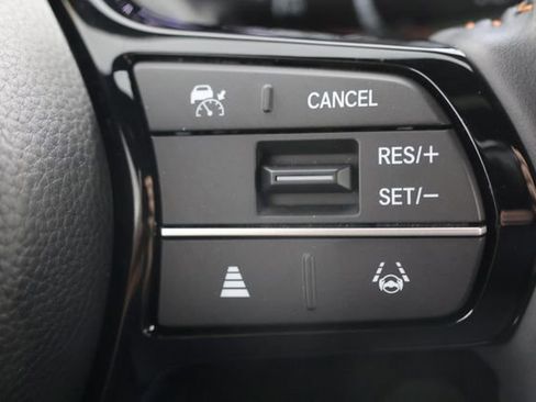 Certified 2025 Honda HR-V Sport image 12
