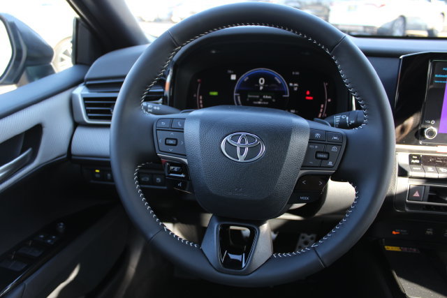 Certified 2026 Toyota Camry SE FWD image 38