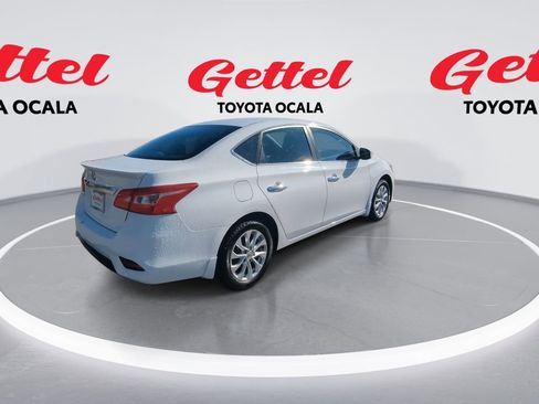 Used 2017 Nissan Sentra S w/ S Style Package image 8