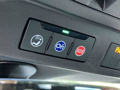 Used 2020 Chevrolet Camaro LS RWD image 28