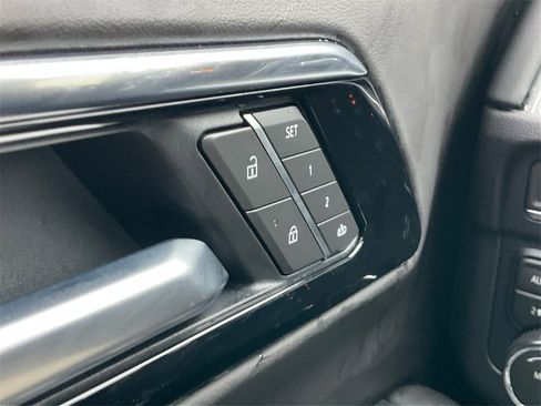 New 2026 Chevrolet Suburban Z71 w/ Comfort Package image 27