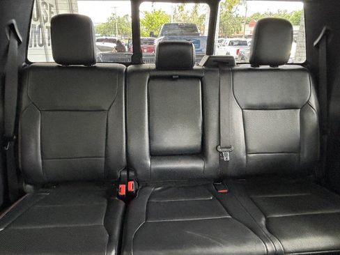Used 2023 Ford F350 Lariat w/ Lariat Ultimate Package image 31