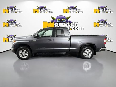 Used 2018 Toyota Tundra SR5 AWD/4WD image 8