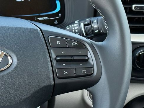 New 2026 Hyundai Venue SEL image 19