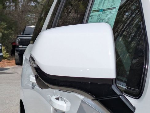 New 2026 Chevrolet Suburban LT w/ Comfort Package image 11