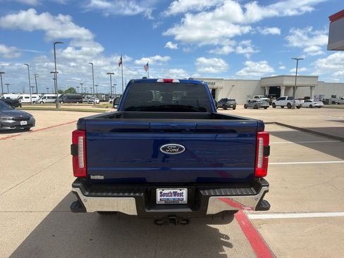 Used 2026 Ford F250 Lariat w/ FX4 Off-Road Package AWD/4WD image 6