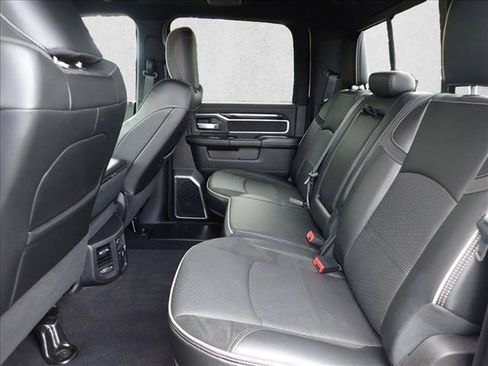 Used 2020 RAM 2500 Laramie AWD/4WD image 8