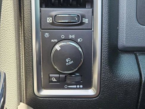 Used 2015 RAM 2500 Big Horn image 12