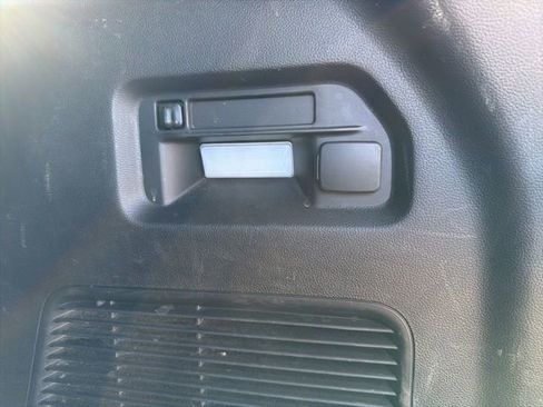 Certified 2023 Ford Explorer XLT w/ Equipment Group 202A image 11