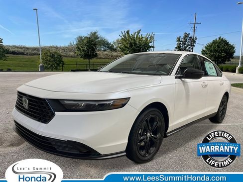 New 2025 Honda Accord SE image 1