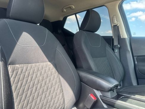Certified 2023 Nissan Kicks SV FWD image 30