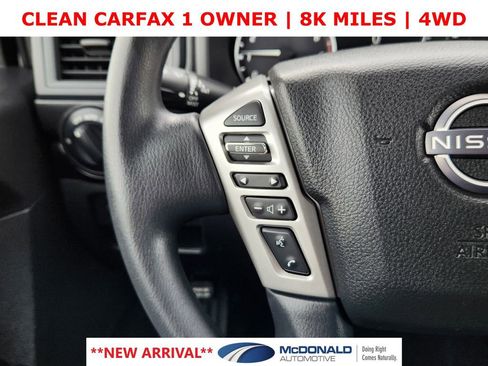 Used 2024 Nissan Titan SV image 17