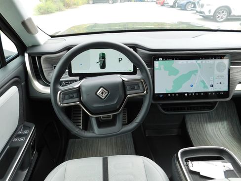Used 2023 Rivian R1S Adventure Quad AWD/4WD image 16