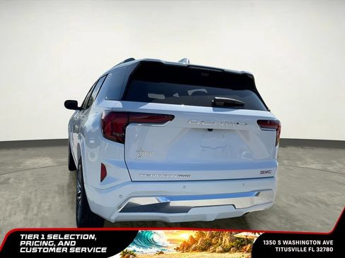 Used 2026 GMC Terrain Denali AWD/4WD image 5