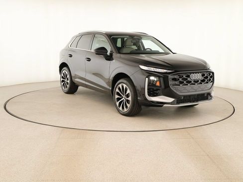 New 2026 Audi Q3 quattro 2.0T AWD/4WD image 10