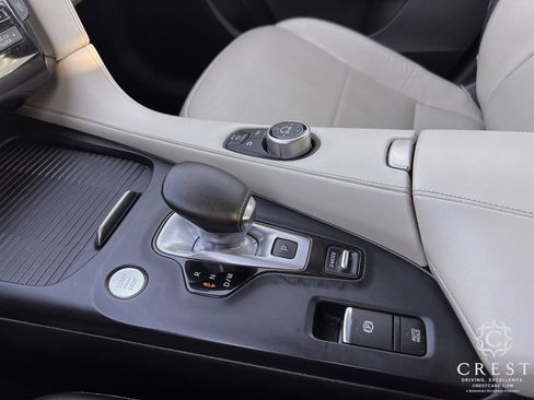 Certified 2022 INFINITI QX50 Essential image 19