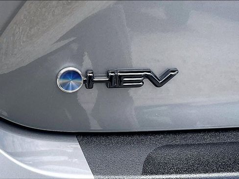 Used 2026 Toyota Camry SE FWD image 30