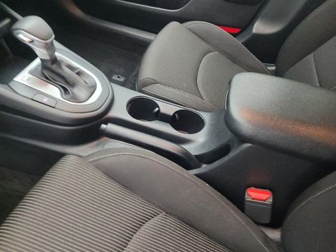 Used 2020 Kia Forte Sedan FWD image 26