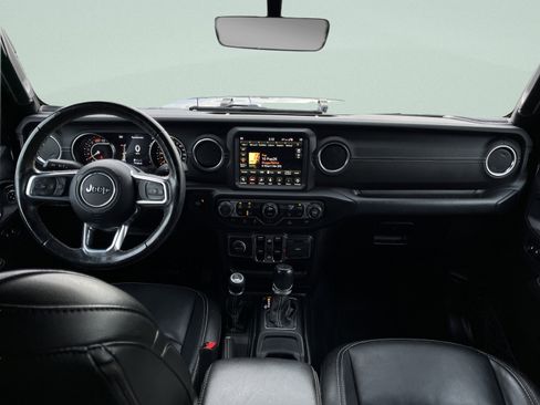 Used 2022 Jeep Wrangler Unlimited Sahara w/ LED Lighting Group image 21